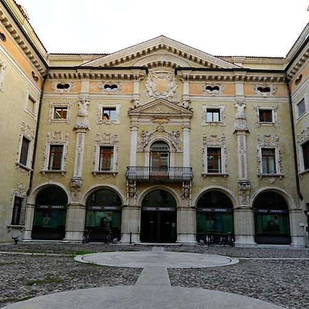 Hotel Casa Museo Palazzo Valenti Gonzaga Mantua Exterior foto